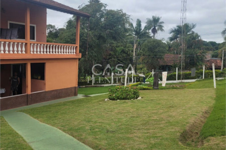 Chácara à venda com 4 quartos no Centro, Araçoiaba da Serra, SP
