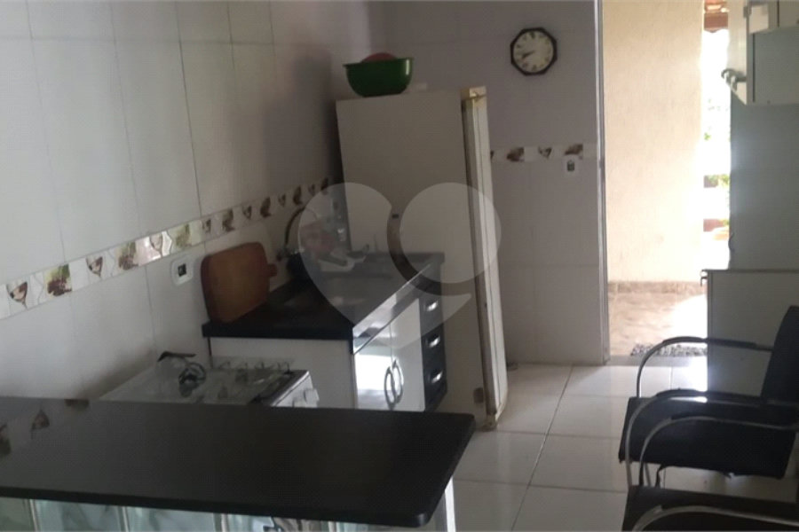 Casa Térrea à venda com 2 quartos em Caceia, Mairiporã, SP