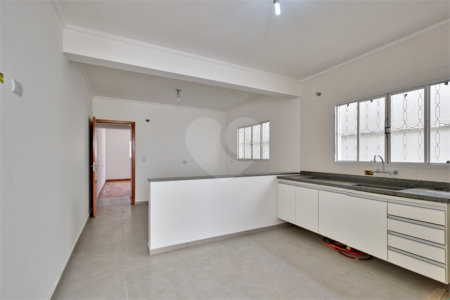 Casa à venda com 3 quartos, sendo 1 suíte, em Santo Amaro, São Paulo, SP
