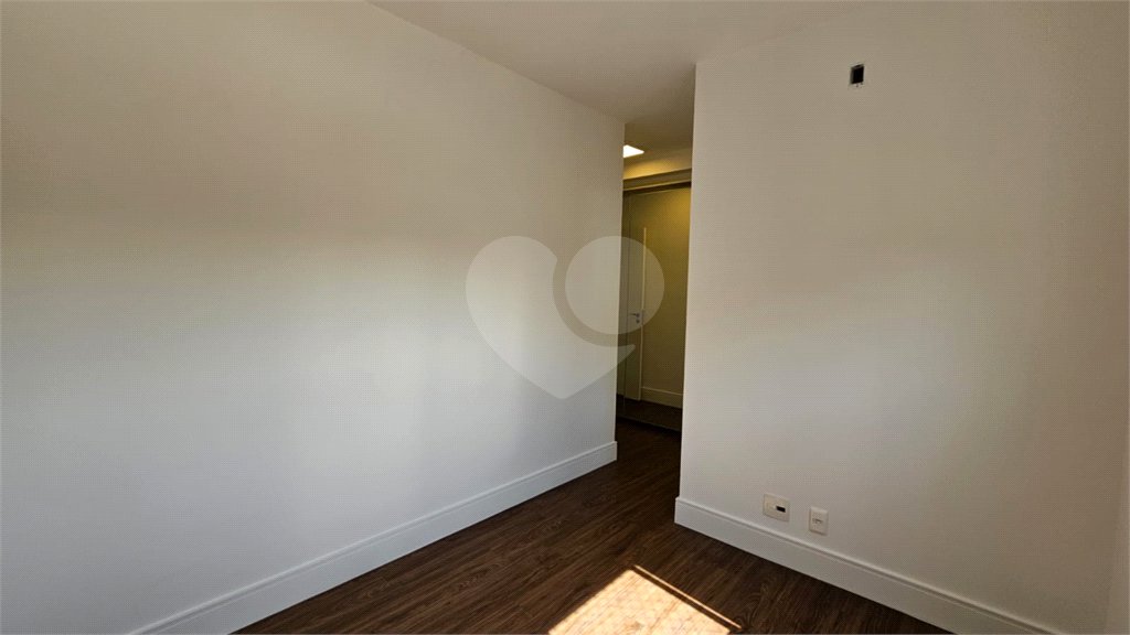Apartamento à venda ou para alugar com 3 quartos, sendo 2 suítes, em Vila Anastácio, São Paulo, SP