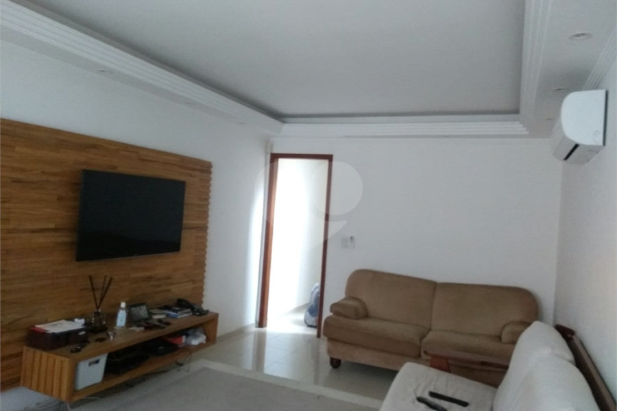 Sobrado à venda com 3 suítes em Limão, São Paulo, SP