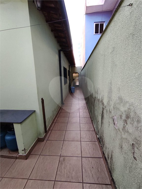Casa à venda com 3 quartos, sendo 1 suíte, no Centro, Poá, SP