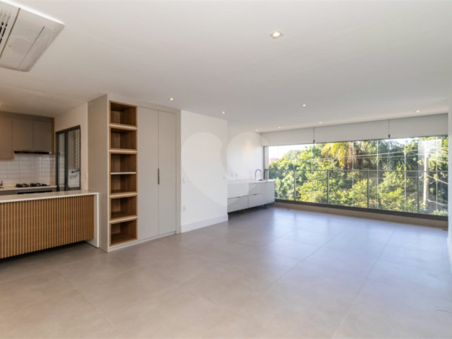 Apartamento à venda com 3 suítes em Campo Belo, São Paulo, SP