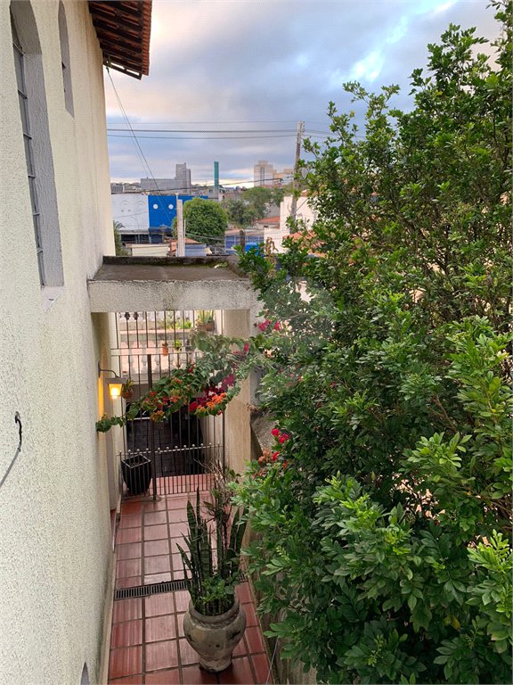 Sobrado à venda com 3 quartos, sendo 1 suíte, em Vila do Castelo, São Paulo, SP