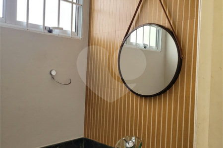 Sobrado à venda com 3 quartos, sendo 1 suíte, em Jaguaré, São Paulo, SP