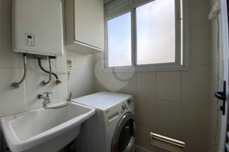 Apartamento à venda com 2 quartos, sendo 1 suíte, em Água Branca, São Paulo, SP