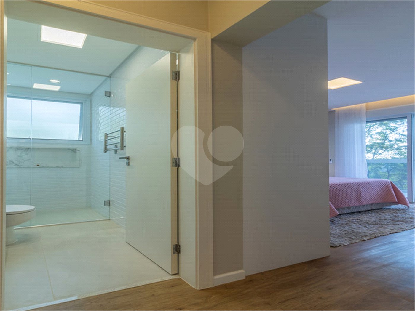 Casa à venda com 3 suítes no condomínio Parque Imperial da Cantareira, Mairiporã - SP