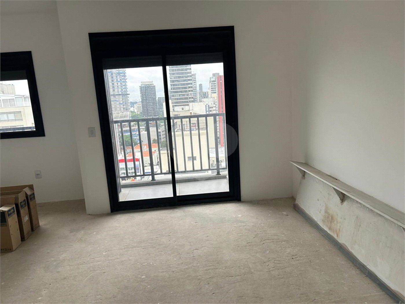 Apartamento à venda com 2 suítes em Cerqueira César, São Paulo, SP