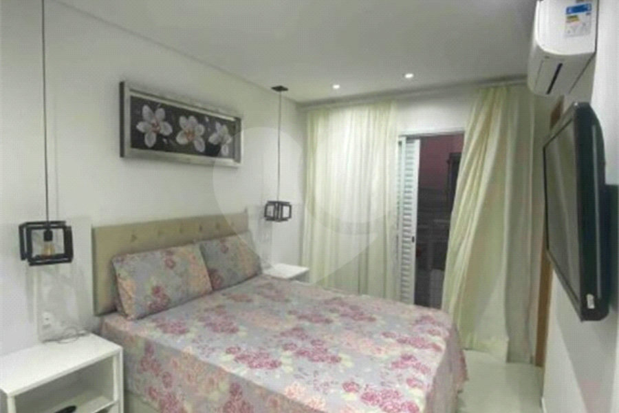 Duplex à venda com 3 suítes em Caiçara, Praia Grande, SP