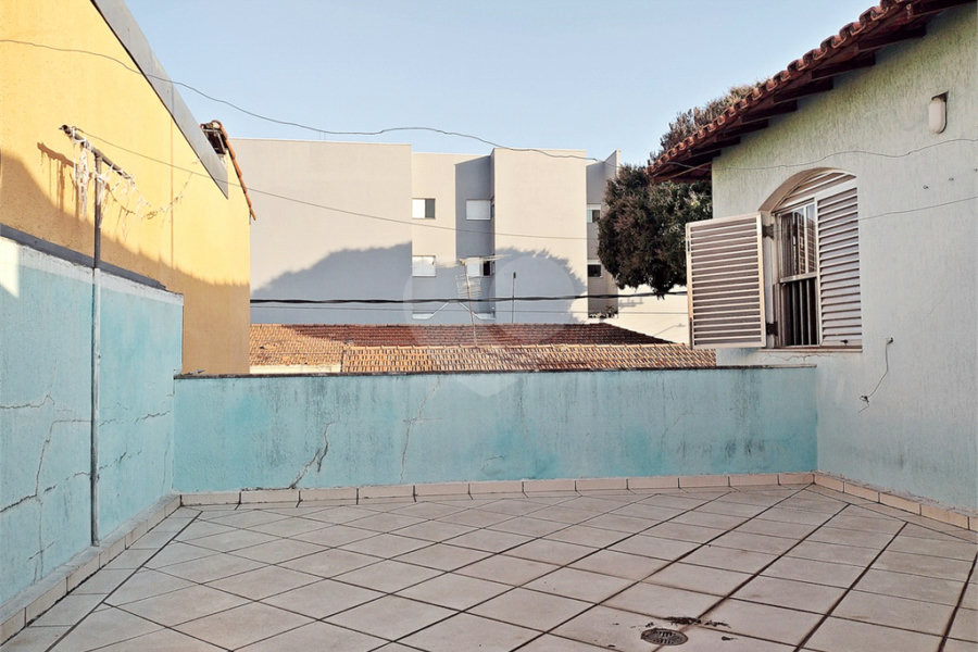 Casa à venda com 4 quartos, sendo 1 suíte, em Vila Germinal, São Paulo, SP