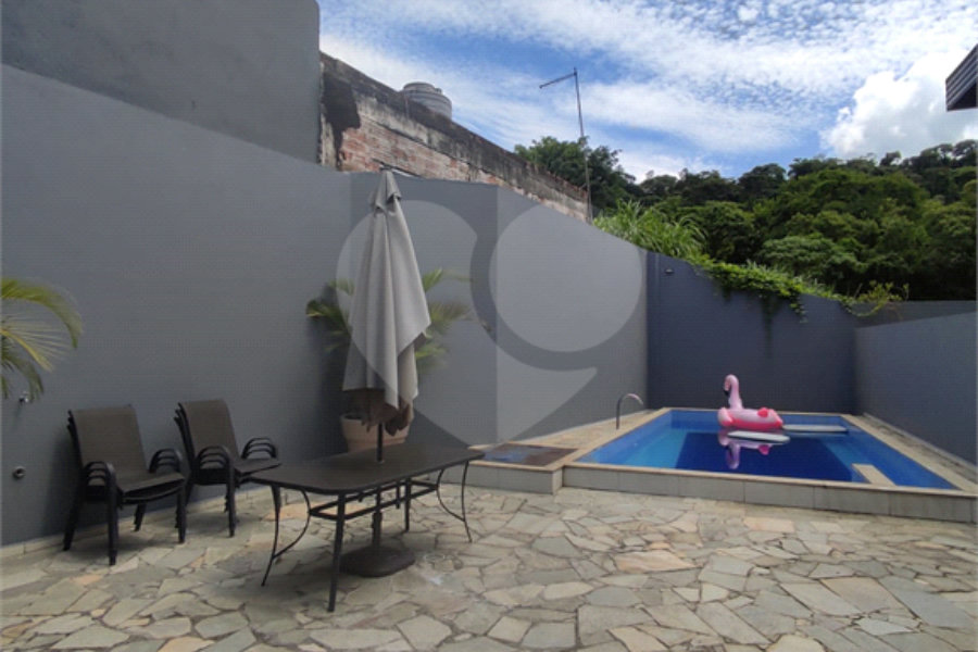 Casa à venda com 3 quartos, sendo 1 suíte, em Horto Florestal, São Paulo, SP