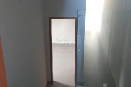 Casa à venda com 3 quartos, sendo 2 suítes, em Jardim do Lago, Atibaia, SP