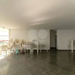 Apartamento à venda com 3 quartos, sendo 1 suíte,  em Moema, São Paulo, SP