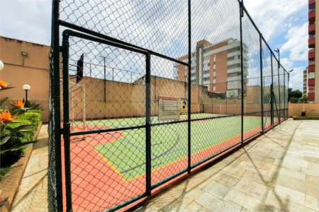 Encante-se com esta sofisticada cobertura no Jardim do Mar! São 4 suítes, piscina privativa, espaço gourmet e 5 vagas. Agende sua visita e surpreenda-se!