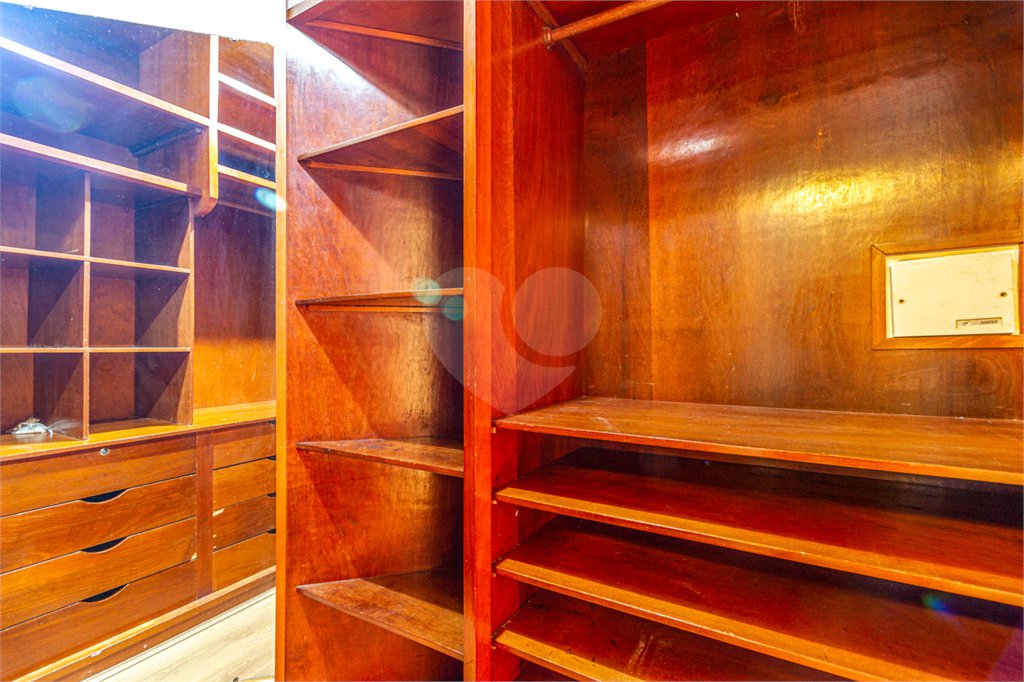 Apartamento à venda com 3 quartos, sendo 2 suítes, em Vila Andrade, São Paulo, SP