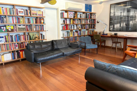 Casa de Vila para alugar com 4 quartos, sendo 1 suíte, em Itaim Bibi, São Paulo, SP
