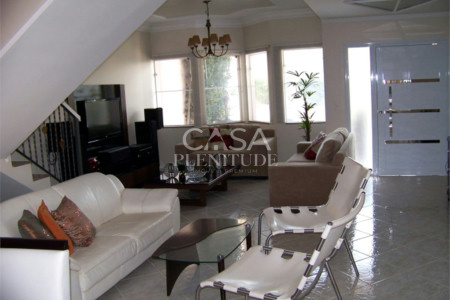 Casa em condomínio à venda com 3 quartos, sendo 1 suíte, em Aparecidinha, Sorocaba, SP