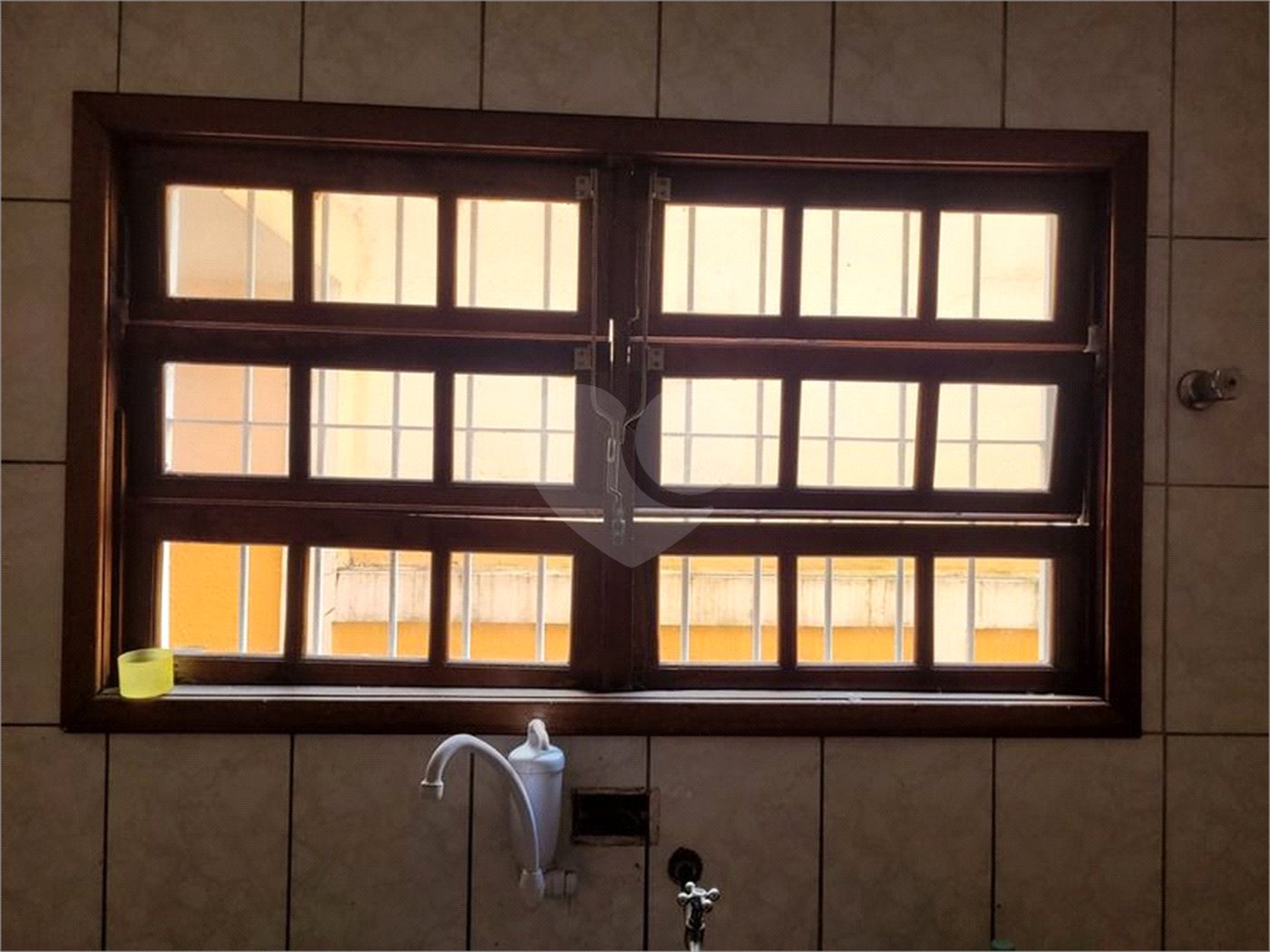 Casa à venda com 3 quartos, sendo 1 suíte, em Vila Vitório Mazzei, São Paulo, SP
