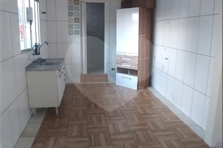 Casa à venda com 4 quartos, sendo 2 suítes, em Freguesia do Ó, São Paulo, SP