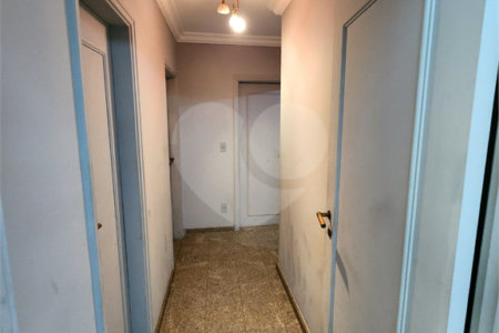 Apartamento à venda com 3 quartos, sendo 2 suítes, no Centro, Sorocaba, SP
