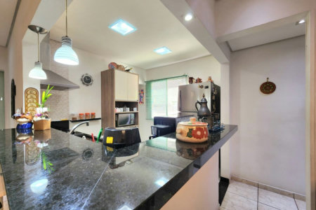 Apartamento 2 Dormitórios com Vista Mar, 1 Suíte e 50m da Praia – Santos