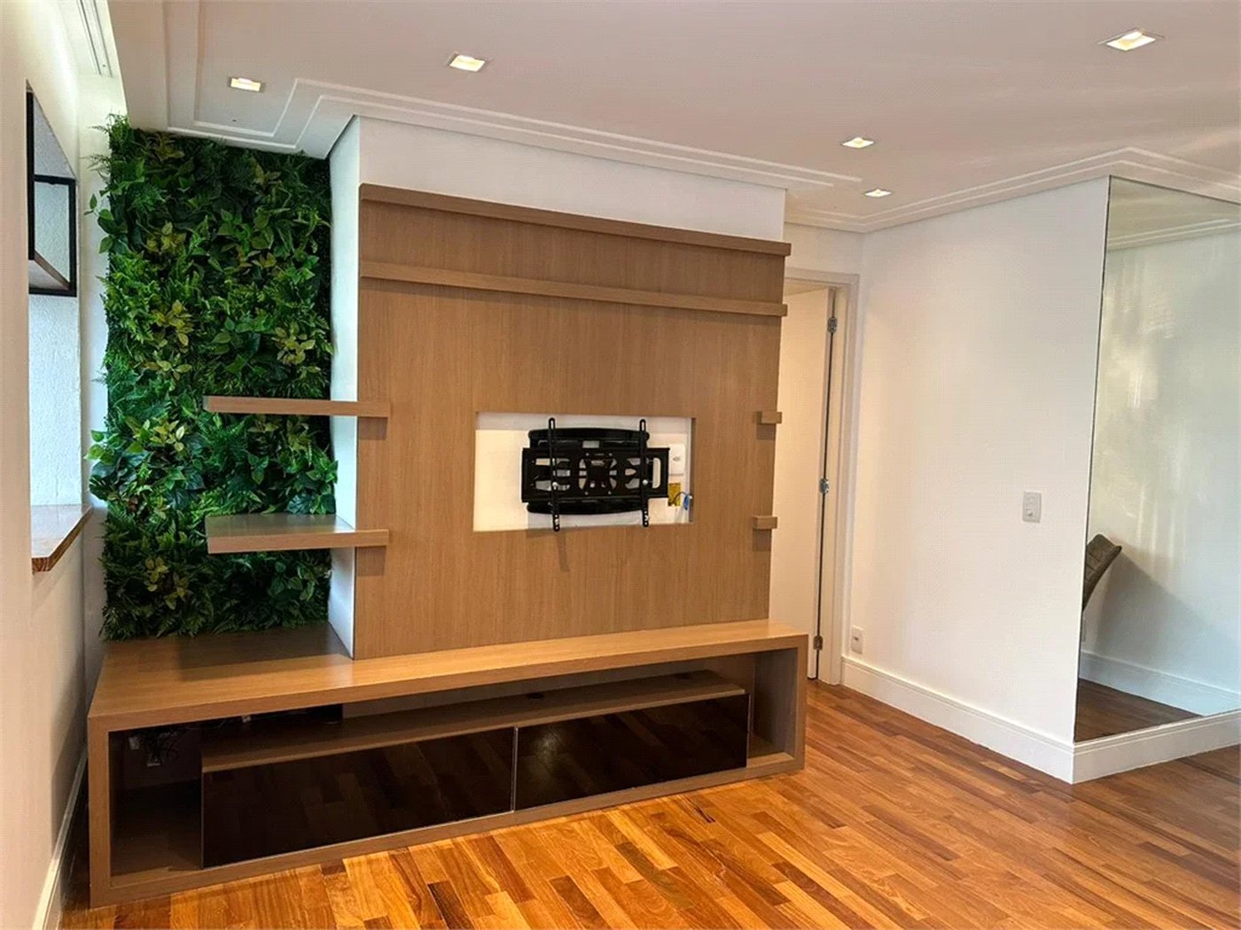 Apartamento à venda com 3 quartos, sendo 1 suíte, em Lar São Paulo, São Paulo, SP