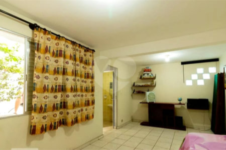 Casa à venda com 5 quartos em Vila Mariana, São Paulo, SP