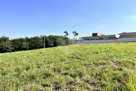 Terreno à venda no condomínio Quintas da Terracota, Indaiatuba - SP