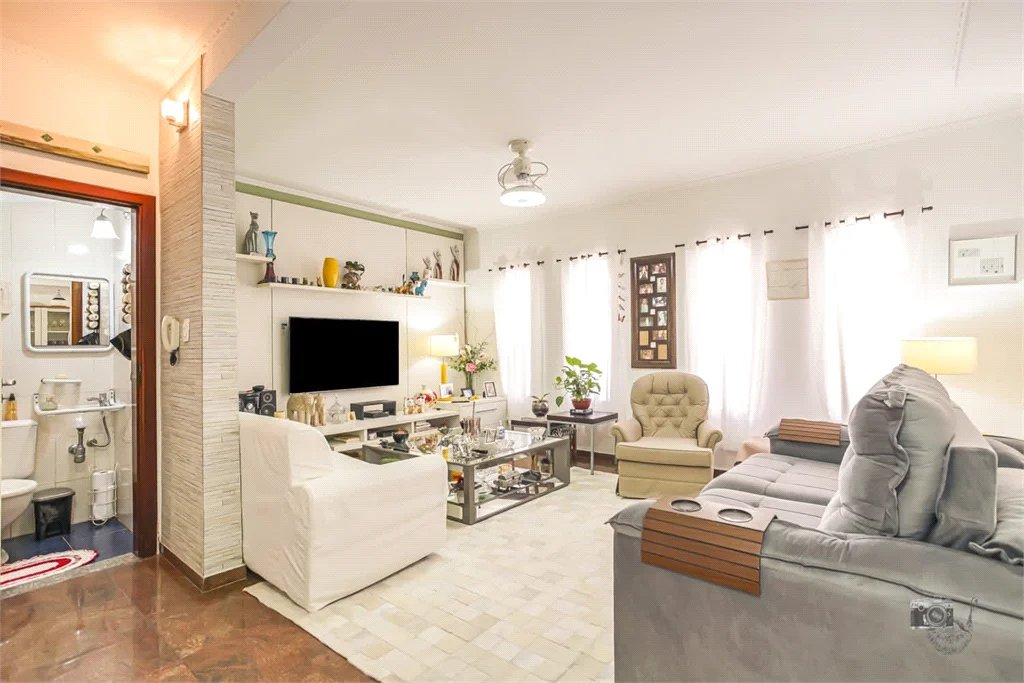 Casa à venda com 3 quartos, sendo 1 suíte, em Vila Leopoldina, São Paulo, SP