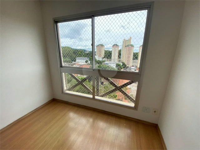 Apartamento à venda com 3 quartos, sendo 1 suíte,  em Horto, São Paulo, SP
