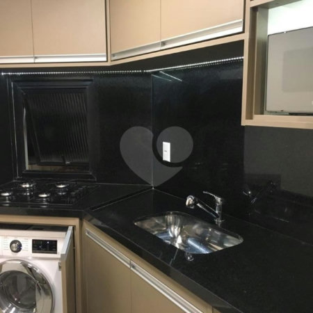 Flat à venda com 1 quarto em Cerqueira César, São Paulo, SP