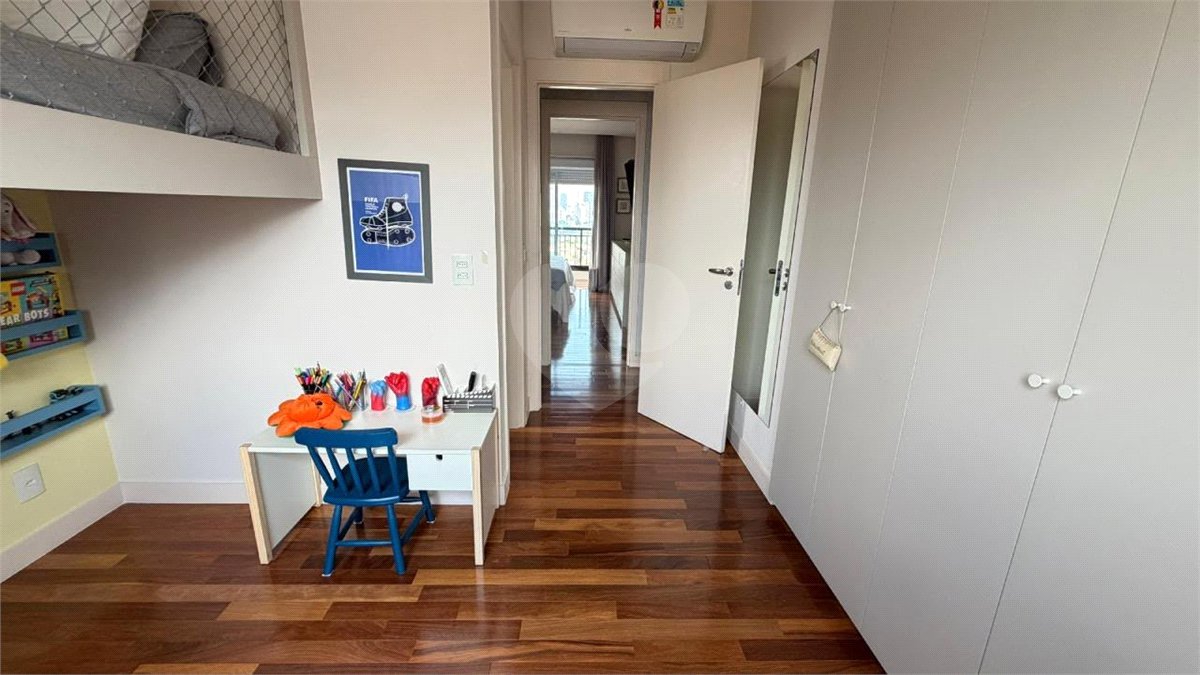 Apartamento à venda com 3 suítes em Vila Olímpia, São Paulo, SP