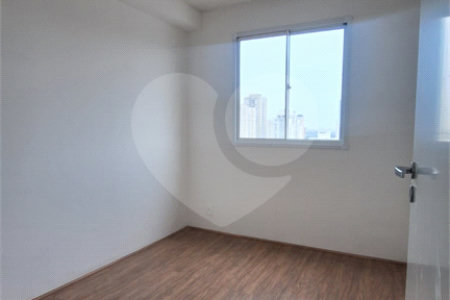 Apartamento à venda com 2 quartos em Parque Industrial Tomas Edson, São Paulo, SP