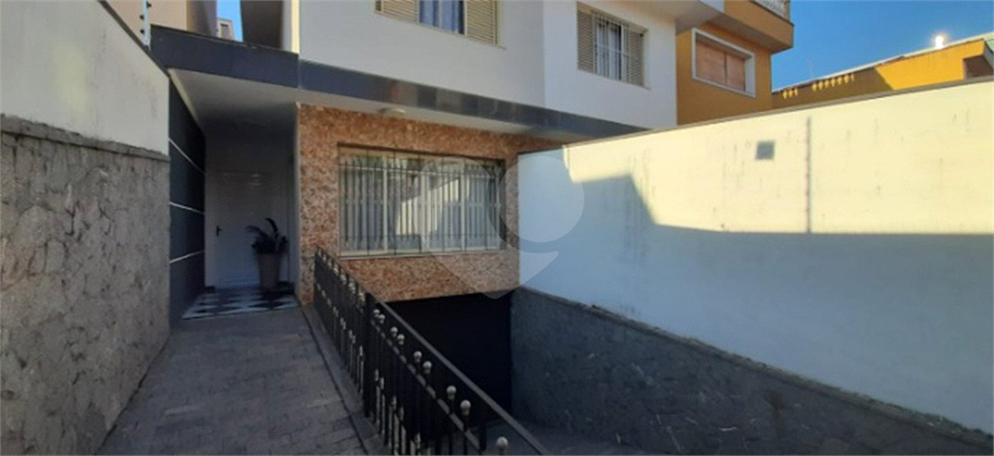 Sobrado à venda com 3 quartos, sendo 1 suíte, em Tremembé, São Paulo, SP