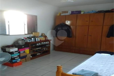 Sobrado à venda com 4 quartos em Ipiranga, São Paulo, SP