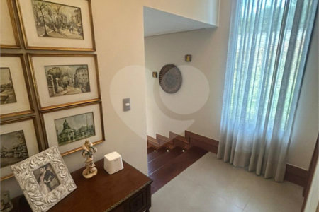 Casa à venda com 3 suítes no condomínio Campo de Toscana, Vinhedo - SP