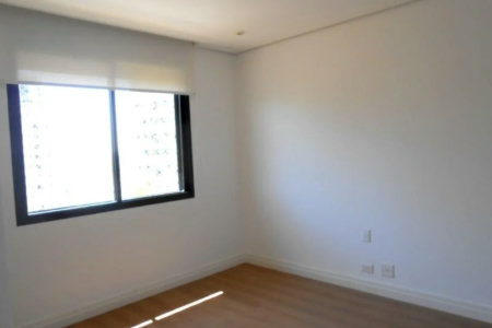 Apartamento à venda com 4 suítes em Vila Suzana, São Paulo, SP