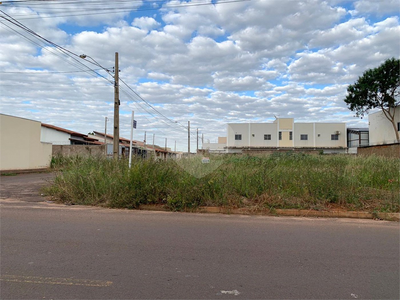 Terreno à venda em Setsul, Três Lagoas, MS