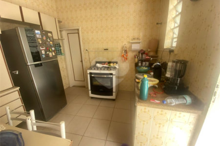 Casa de Vila à venda com 4 quartos em Grajaú, Rio de Janeiro, RJ
