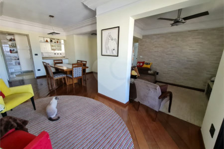 Apartamento à venda com 3 quartos, sendo 2 suítes,  em Vila Mogilar, Mogi das Cruzes, SP