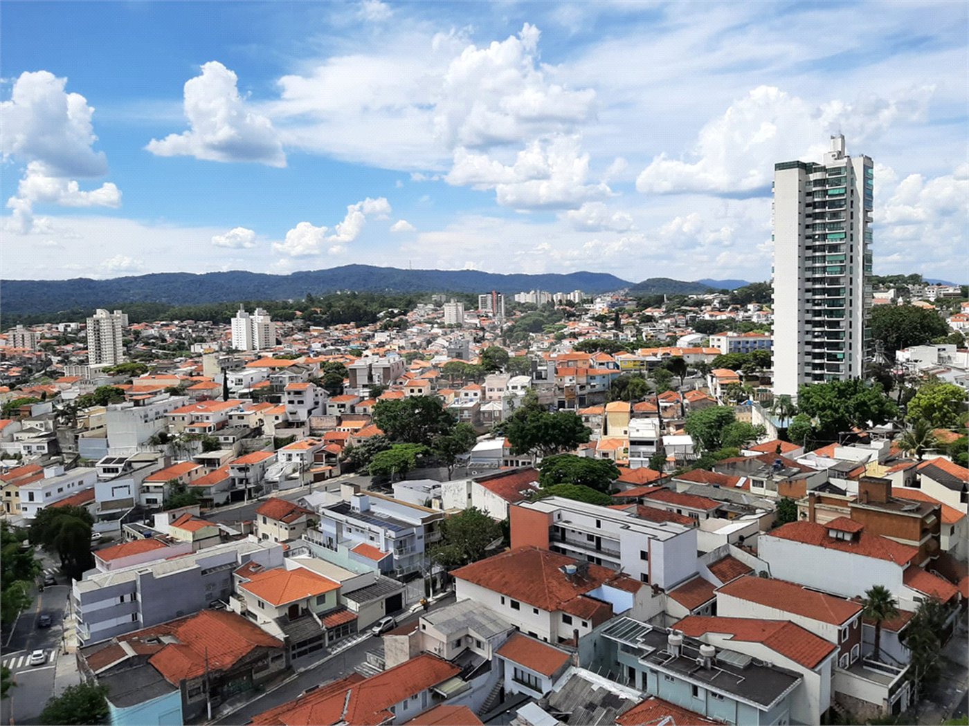 Apartamento à venda com 3 quartos, sendo 1 suíte, em Santana, São Paulo, SP