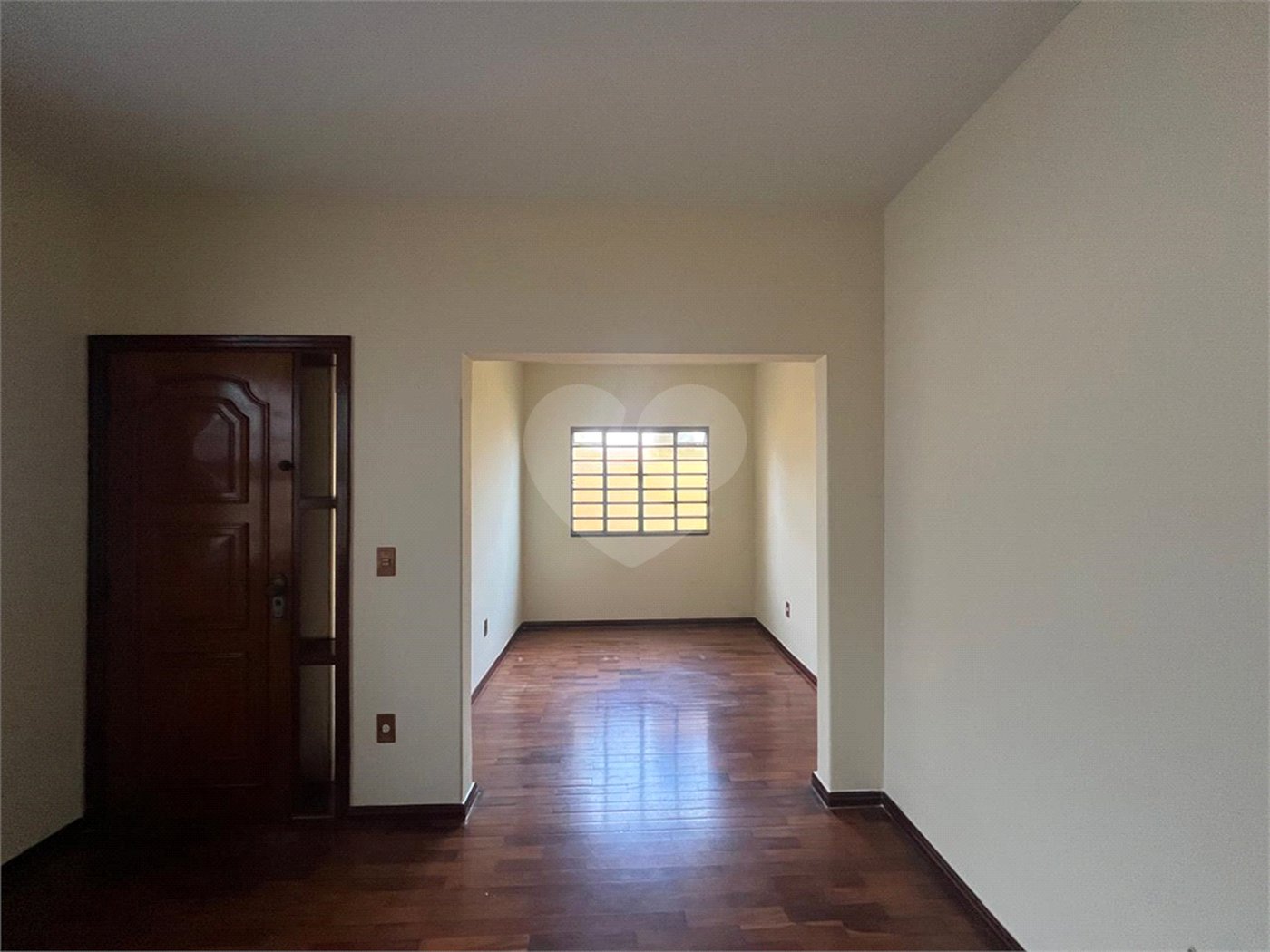 Casa à venda com 5 quartos, sendo 1 suíte, no Centro, Itapetininga, SP