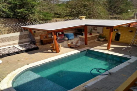 Casa à venda com 2 quartos no condomínio Portal do Bosque, Louveira - SP