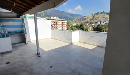 Cobertura à venda com 3 quartos, sendo 1 suíte,  em Tijuca, Rio de Janeiro, RJ