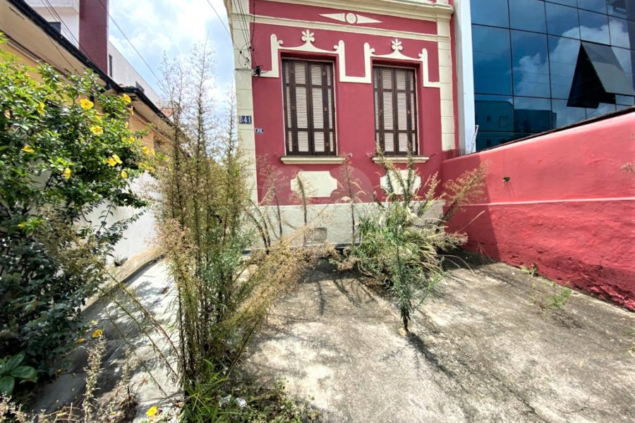 Casa Térrea à venda com 4 quartos em Santana, São Paulo, SP