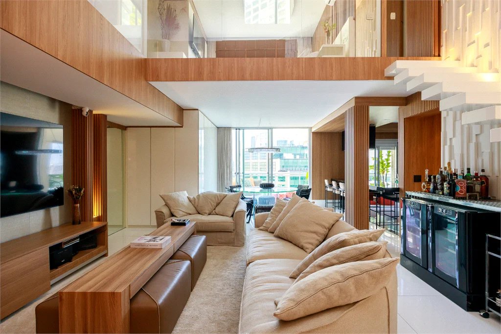 Apartamento à venda com 3 suítes em Cidade Monções, São Paulo, SP