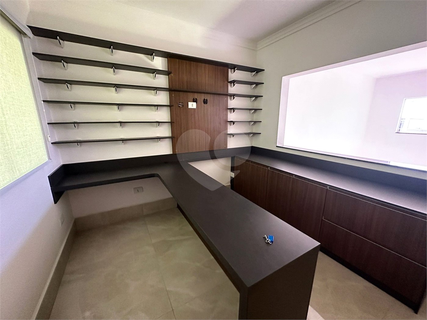Casa à venda com 3 quartos, sendo 1 suíte,  no condomínio Horto Florestal Villagio, Sorocaba - SP