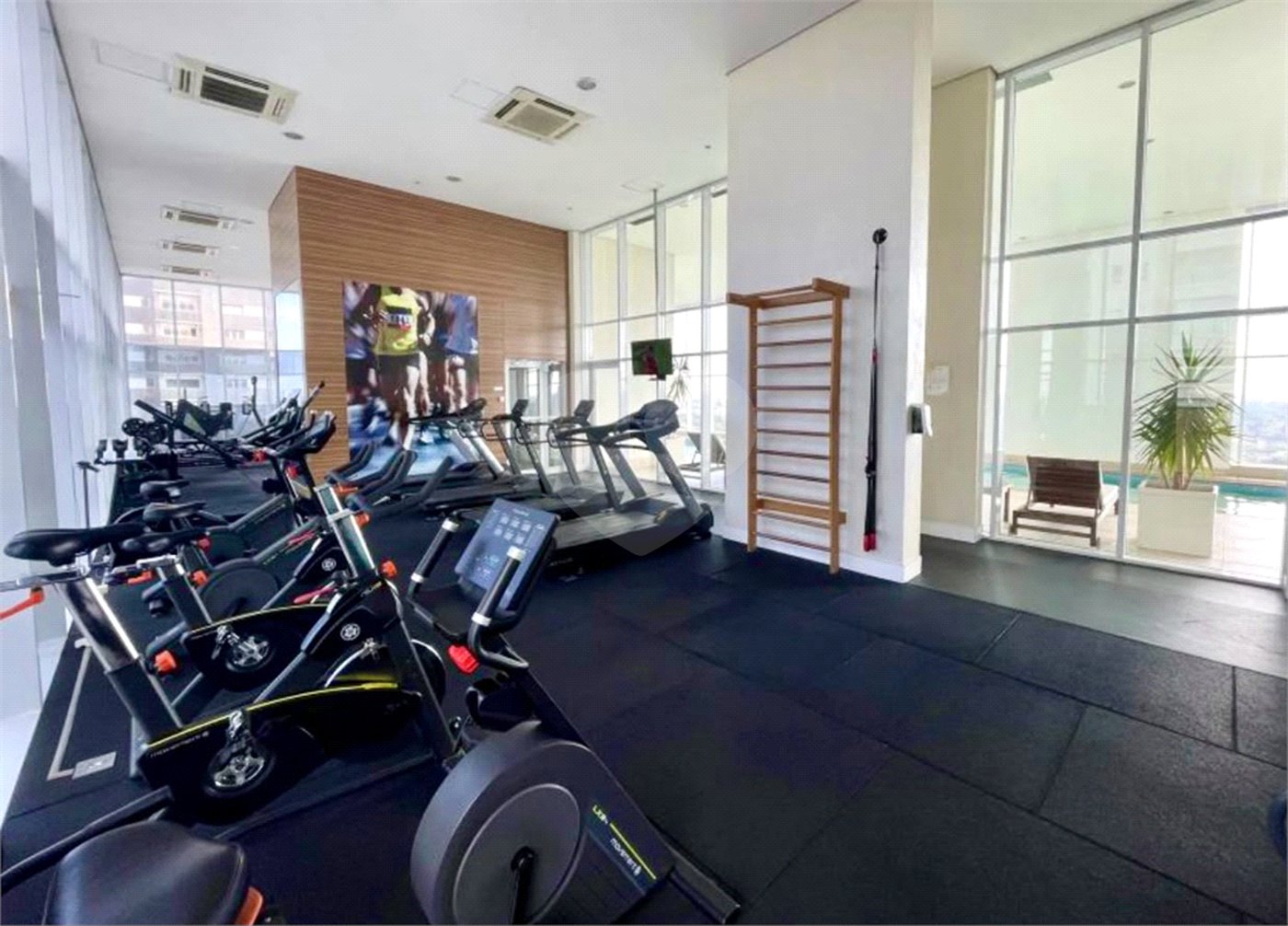 Apartamento à venda com 1 suíte em Campo Belo, São Paulo, SP