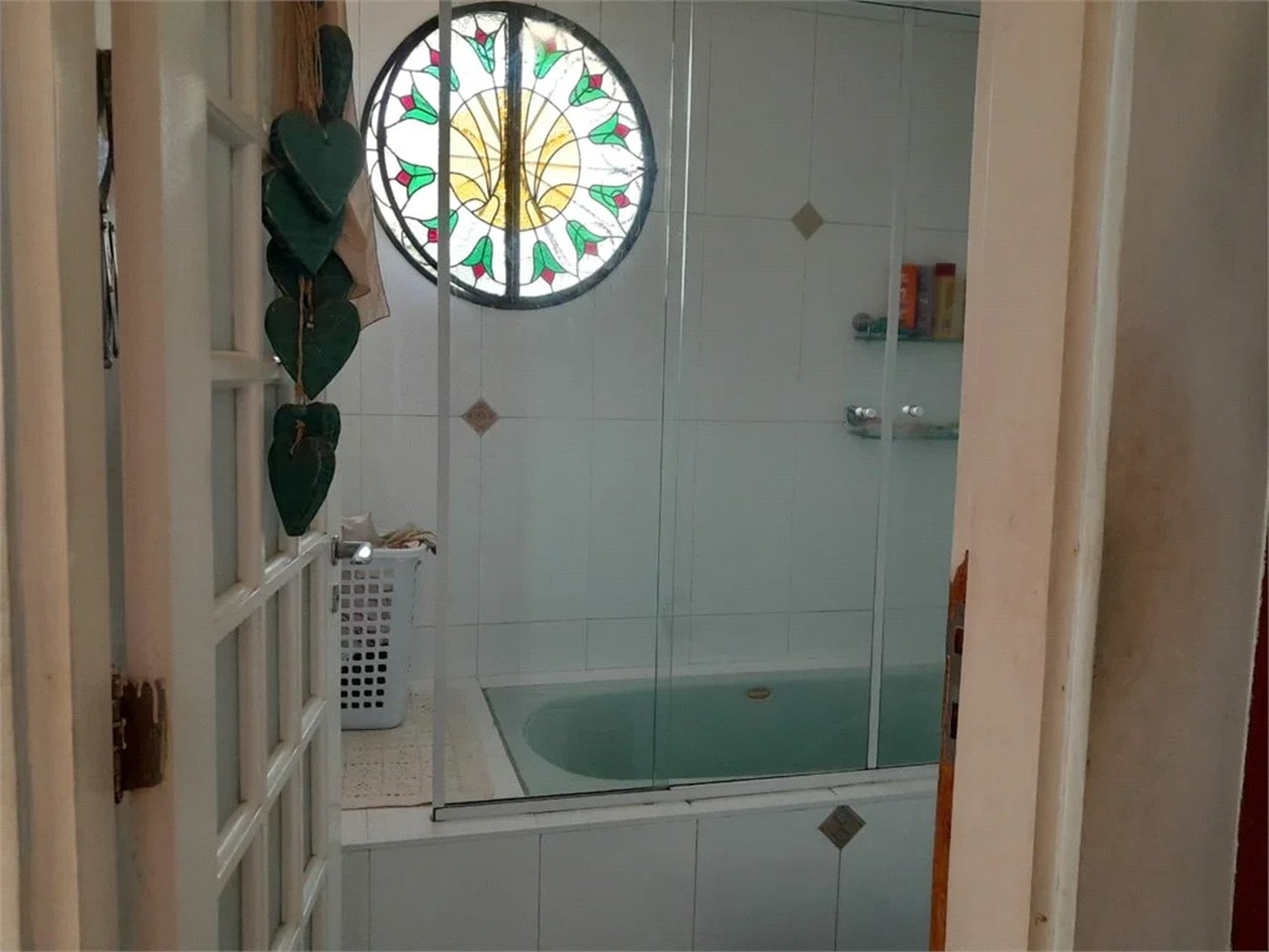 Casa à venda com 6 quartos, sendo 3 suítes, em Rolinópolis, São Paulo, SP