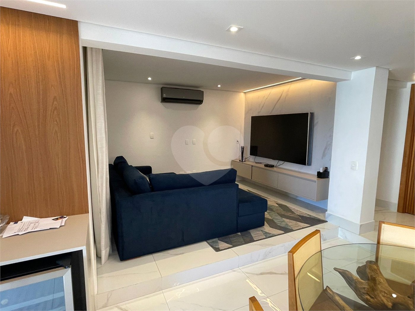 Apartamento à venda com 4 quartos, sendo 2 suítes, em Santana, São Paulo, SP